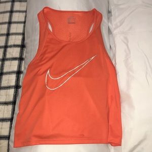 Nike tank